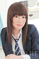 白咲まりえ